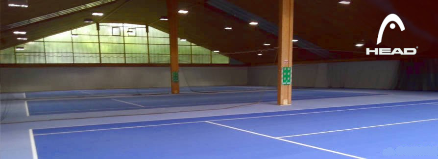 Tenniishalle Innenaufnahme
