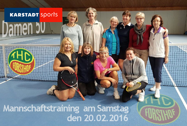 Damentraining in der Hamburger Tennishalle imForsthof bei Kaffee und Kuchen