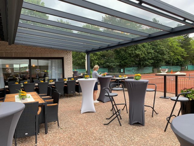 TennisBar - RELAX - Lounge Bereich